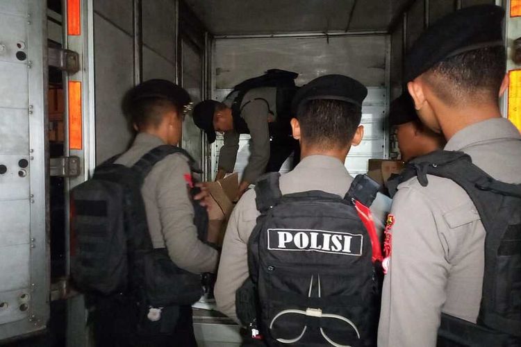 2 Mobil di Tasikmalaya Berisi Ratusan Miras Ditangkap Polisi