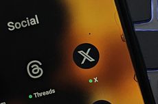 Resmi, Twitter Berubah Jadi "X" di App Store, Aplikasi Pertama dengan Satu Huruf