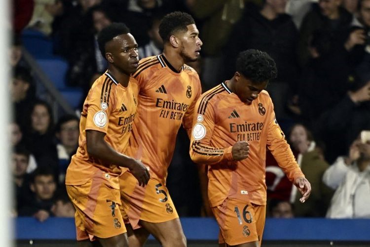 Gol tunggal Endrick membawa Real Madrid menang 1-0 atas Real Sociedad pada laga leg pertama semifinal Copa del Rey yang berlangsung ketat pada Rabu (26/2/2025) atau Kamis dini hari WIB. 