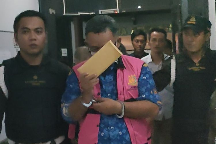 Tarif Pungli Pengurusan Dokumen Tanah di Serang Rp 250.000-Rp 500.000, Jaksa Telusuri Aset Para Tersangka