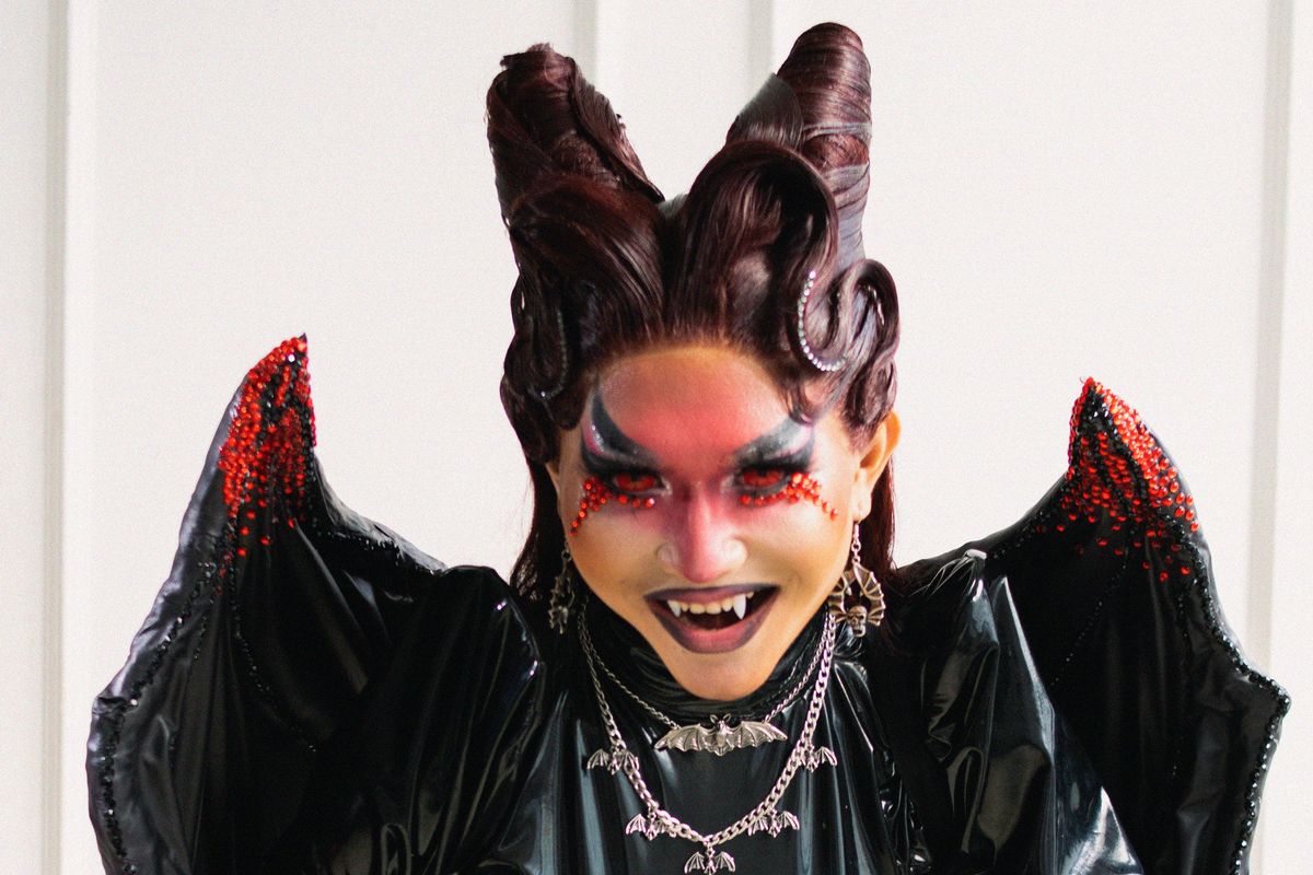 Inspirasi makeup vampire untuk perayaan Halloween