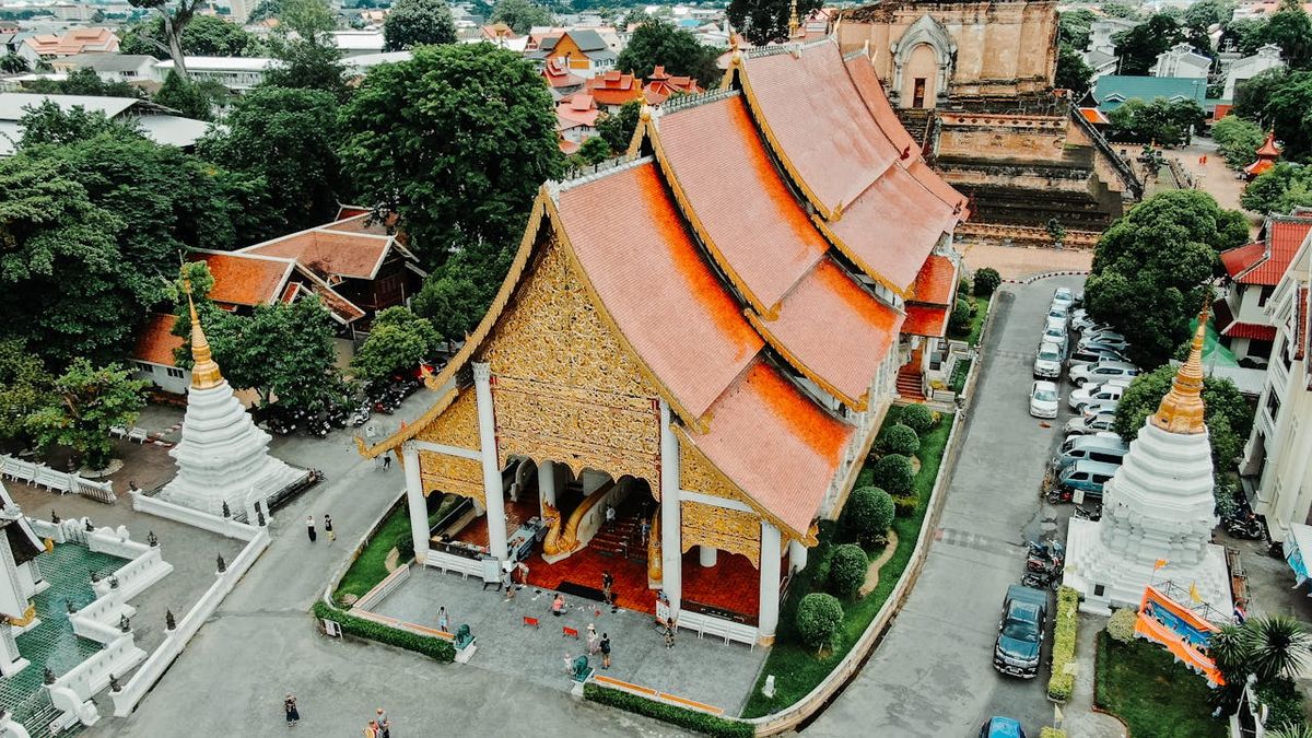 7 Essential Rules You Must Know Before Traveling to Thailand