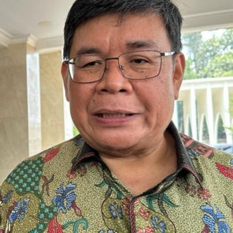 Dirut Bank Banten Muhammad Busthami memastikan dana para nasabah aman usai Kejati Banten menetapkan tersangka pembobolan berangkas KCP Malimping Rp6,1 miliar.