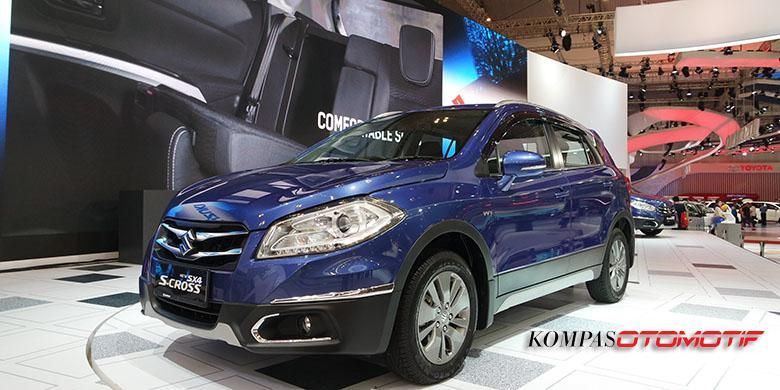 Suzuki S-Cross.