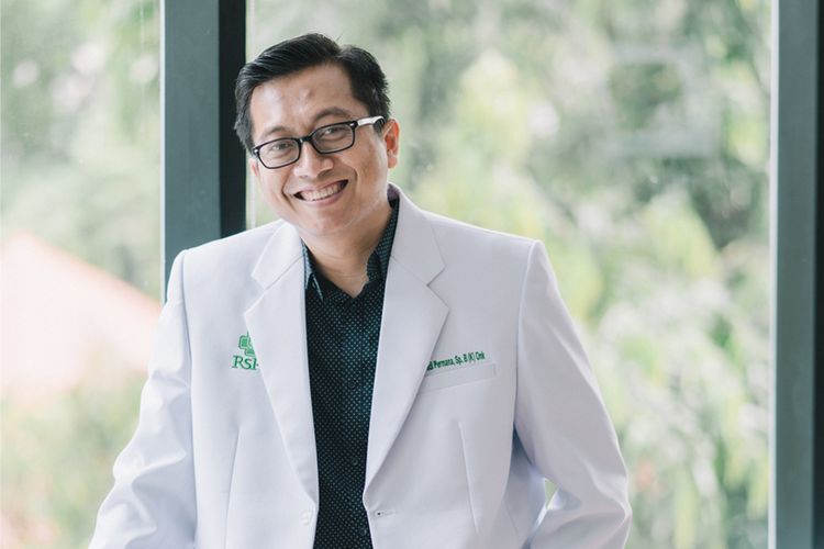 dr. M. Yadi Permana, Sp.B (K) Onk
Dokter Spesialis Bedah Konsultan Bedah Onkologi
RS Pondok Indah ? Pondok Indah