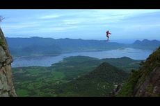 Rekor Mountain  Highline Pertama di Indonesia! 