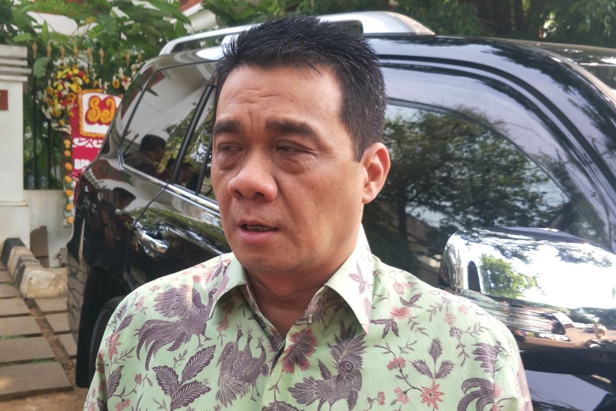 Ketua DPP Partai Gerindra Ahmad Riza Patria saat ditemui di kediaman Prabowo, Jalan Kertanegara, Jakarta Selatan, Rabu (23/10/2019).