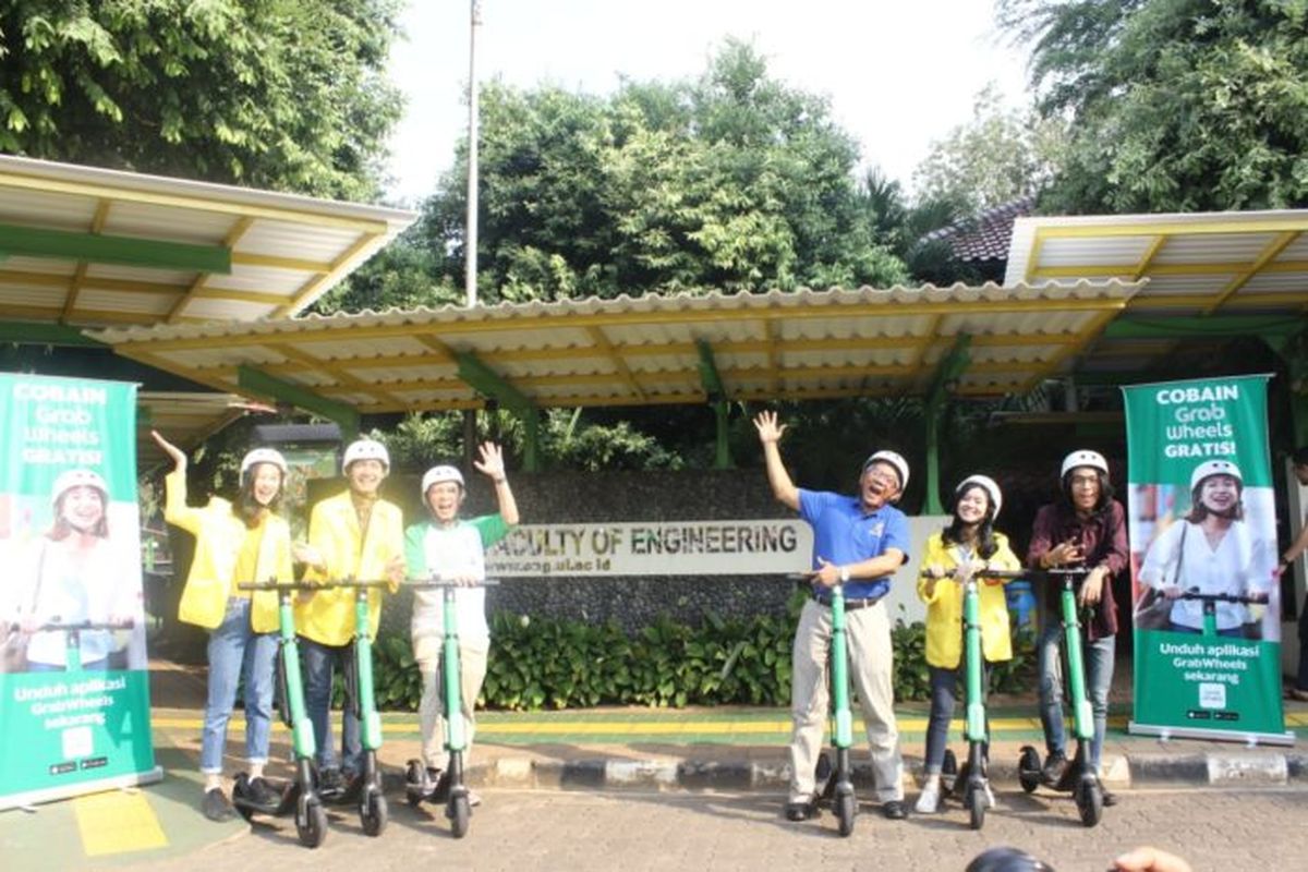 Peluncuran skuter listrik Grab Wheels di Fakultas Teknik Universitas Indonesia (UI).