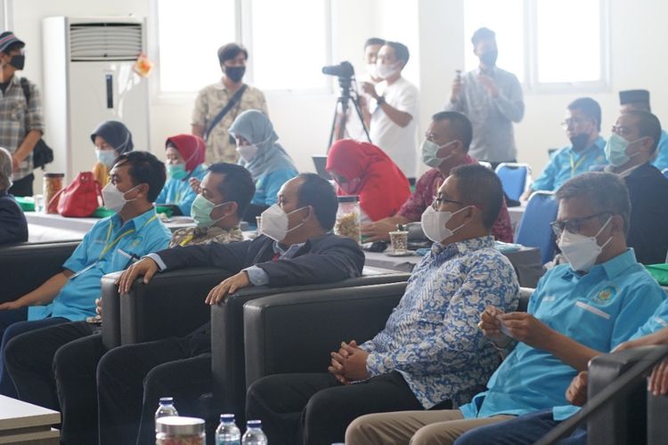 Pelaksana Tugas (Plt) Kepala Badan Riset dan Sumber Daya Manusia (BRSDM) Kementerian Kelautan dan Perikanan (KP) Kusdiantoro dalam Rapat Koordinasi Nasional (Rakornas) II Koral Ahli Usaha Perikanan-Sekolah Tinggi Perikanan (AUP-STP) di Pangandaran, Jawa Barat (Jabar), Sabtu (20/11/2021).