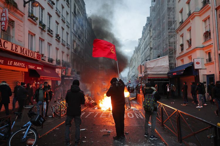 Motif Penembakan Paris Terungkap, Tersangka Punya Kebencian Terhadap Orang Asing