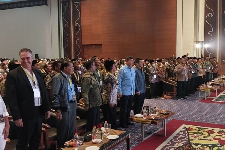 Rapat konsolidasi Gema Desa untuk pemenangan Prabowo - Gibran. Hadir dalam acara ini Anggota Dewan Pengarah Tim Kampanye Nasional (TKN) Prabowo-Gibran, Hashim Djojohadikusumo