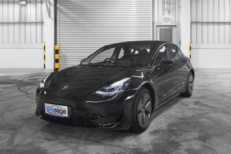 Tesla Model 3 facelift resmi diluncurkan Prestige Motorcars.