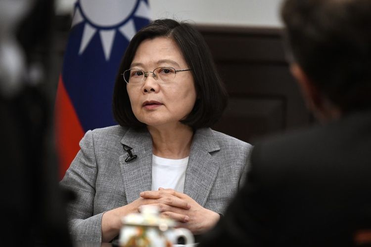 Presiden Taiwan Tsai Ing-wen menyebut China bisa menjadi ancaman global bagi demokrasi.