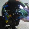 Pengendara Motor Curi Helm Petugas Dishub di Dekat Balai Kota DKI