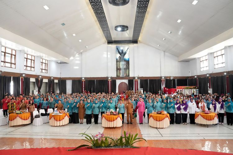 Tri Tito Karnavian Ajak Warga Tana Toraja Cegah HIV dan TBC lewat Edukasi serta Deteksi Dini