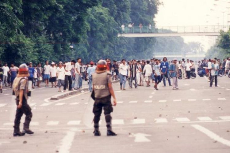 Ilustrasi: Kerusuhan Mei 1998