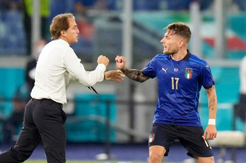 Roberto Mancini Persembahkan Kemenangan untuk Seluruh Rakyat Italia