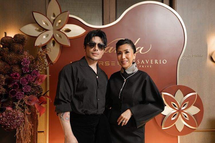 Creative Director Tex Saverio bersama Founder Wanda House of Jewels Wanda Ponika.