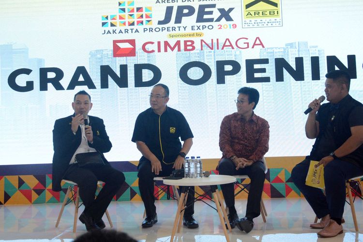 Asosiasi Real Estate Broker Indonesia (AREBI) DKI Jakarta kembali menggelar Jakarta Properti Expo (JPEx) untuk kedua kalinya di Atrium Utama Mall Taman Anggrek. Pameran dilaksanakan sejak Selasa (3/9/2019) sampai Minggu (8/9/2019).