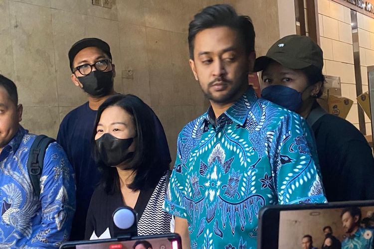 Warga negara (WN) Korea Selatan berinisial BMJ alias Amy diperiksa terkait laporannya atas dugaan kasus perzinaan suaminya dengan pedangdut TE, Selasa (19/3/2024). 