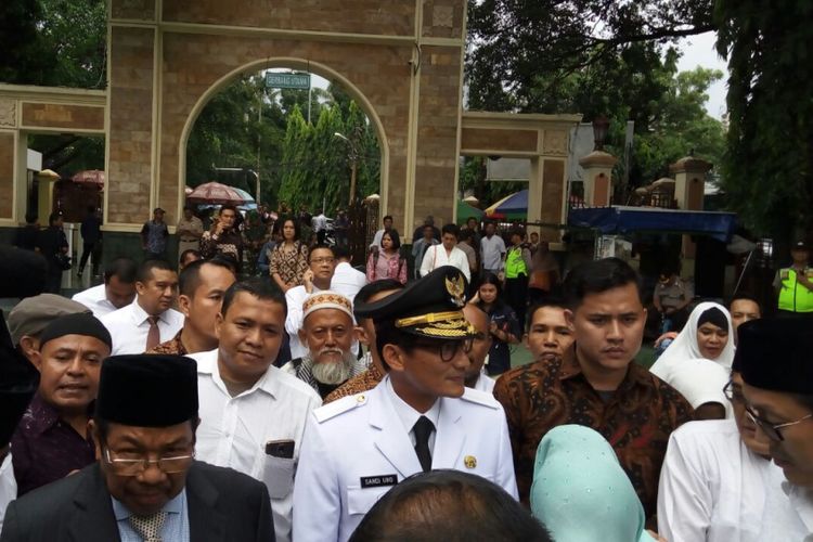 Wakil gubernur terpilih DKI Jakarta Sandiaga Uno di Masjid Sunda Kelapa, Senin (16/10/2017).