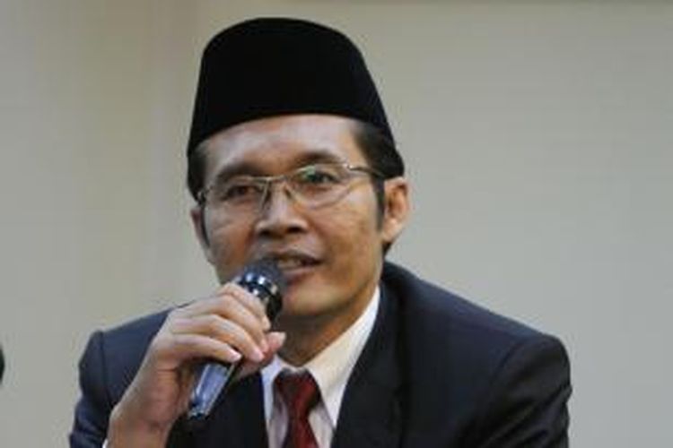 Pimpinan terpilih KPK periode 2015-2019, Alexander Marwata, pada acara serah terima jabatan, di Gedung KPK, Jakarta, Senin (21/12/2015).