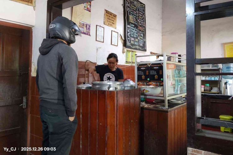 Tahu jumbo yang sudah berdiri sejak 1950an