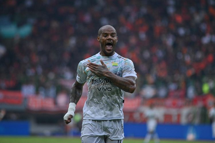 Momen selebrasi gol David da Silva dalam laga pekan ke-23 Liga 1 2024-2025 antara Persija vs Persib di Stadion Patriot Candrabhaga, Bekasi, Minggu (16/2/2025).