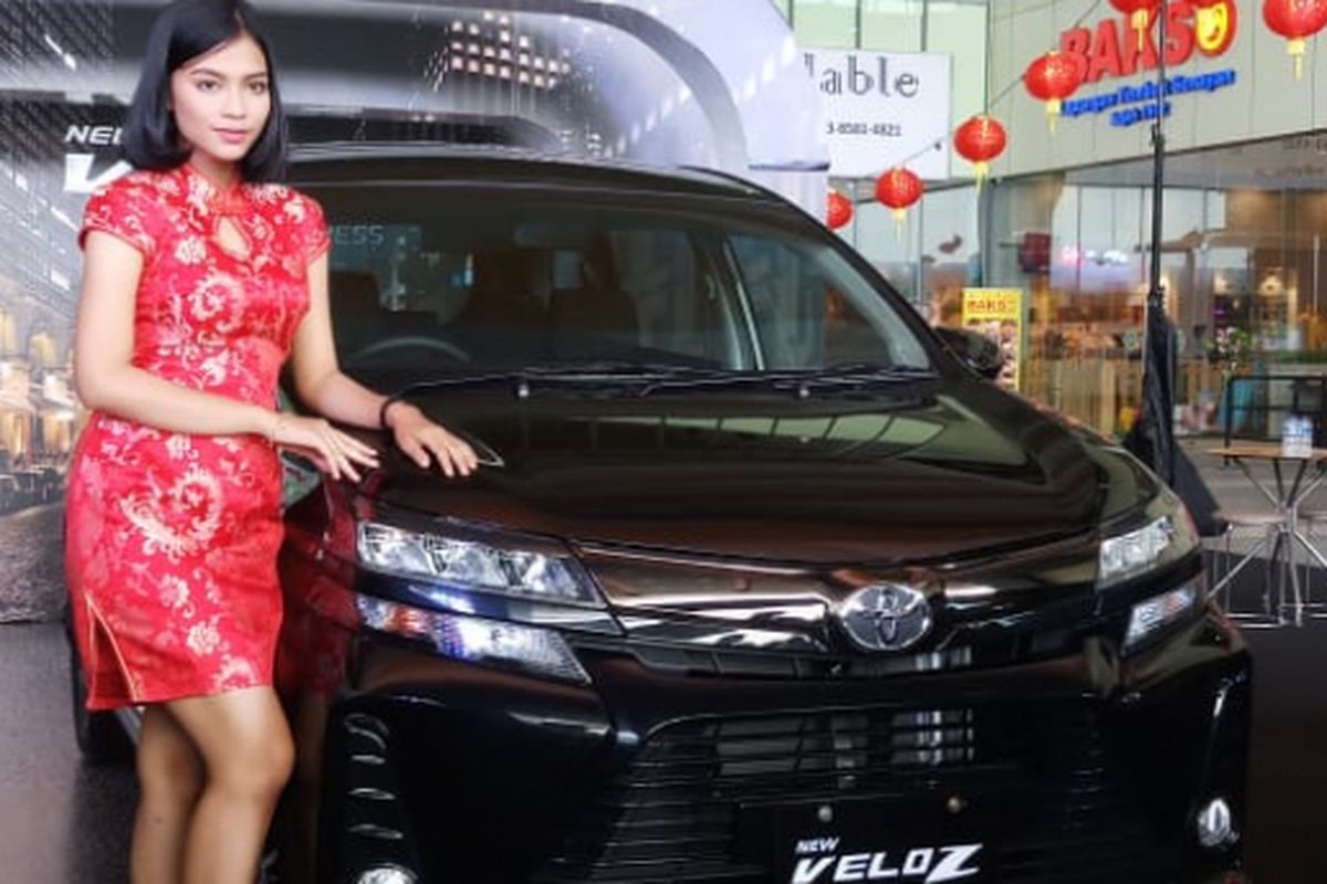 New Avanza dan New Veloz yang baru saja di Launching di Batam, Kepulauan Riau (Kepri) langsung laris terjual. Pasalnya dihari pertama dikenalkan, sedikit 50 unit mobil terjual. Perkenalan yang dilakukan Agung Toyota sebagai Authorized dealer Toyota di Kepri, PT Toyota-Astra Motor (TAM) membuktikan New Avanza dan New Veloz memilki inovasi yang luar biasa, sebab saat ini penampilan kedua mobil tersebut semakin mewah dan stylish.