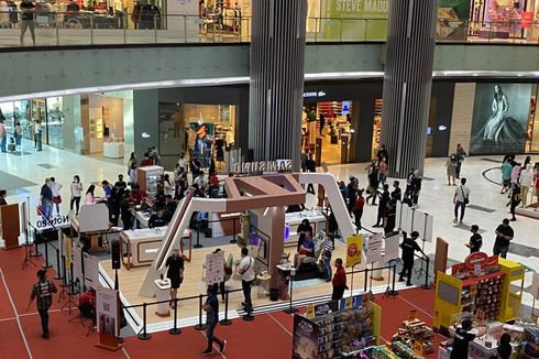 Lippo Mall Puri Mulai Sosialisasi Pengunjung untuk Tunjukkan Sertifikat Vaksin Covid-19