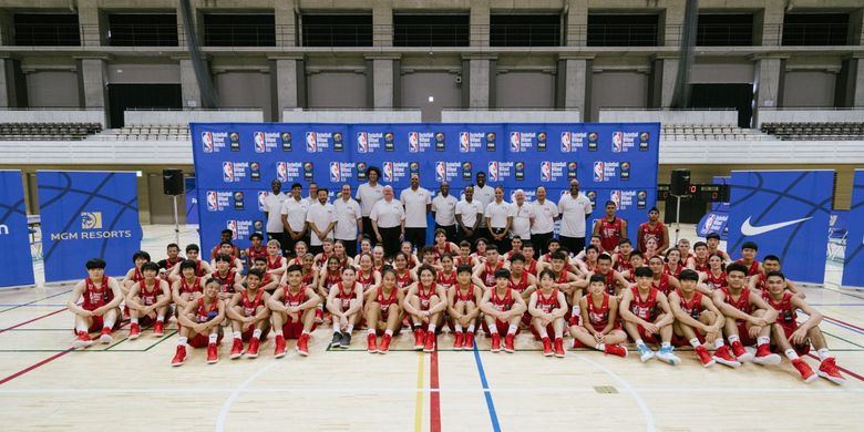 Foto : 4 Pemain Muda Indonesia Ikut Program Basketball Without Borders ...