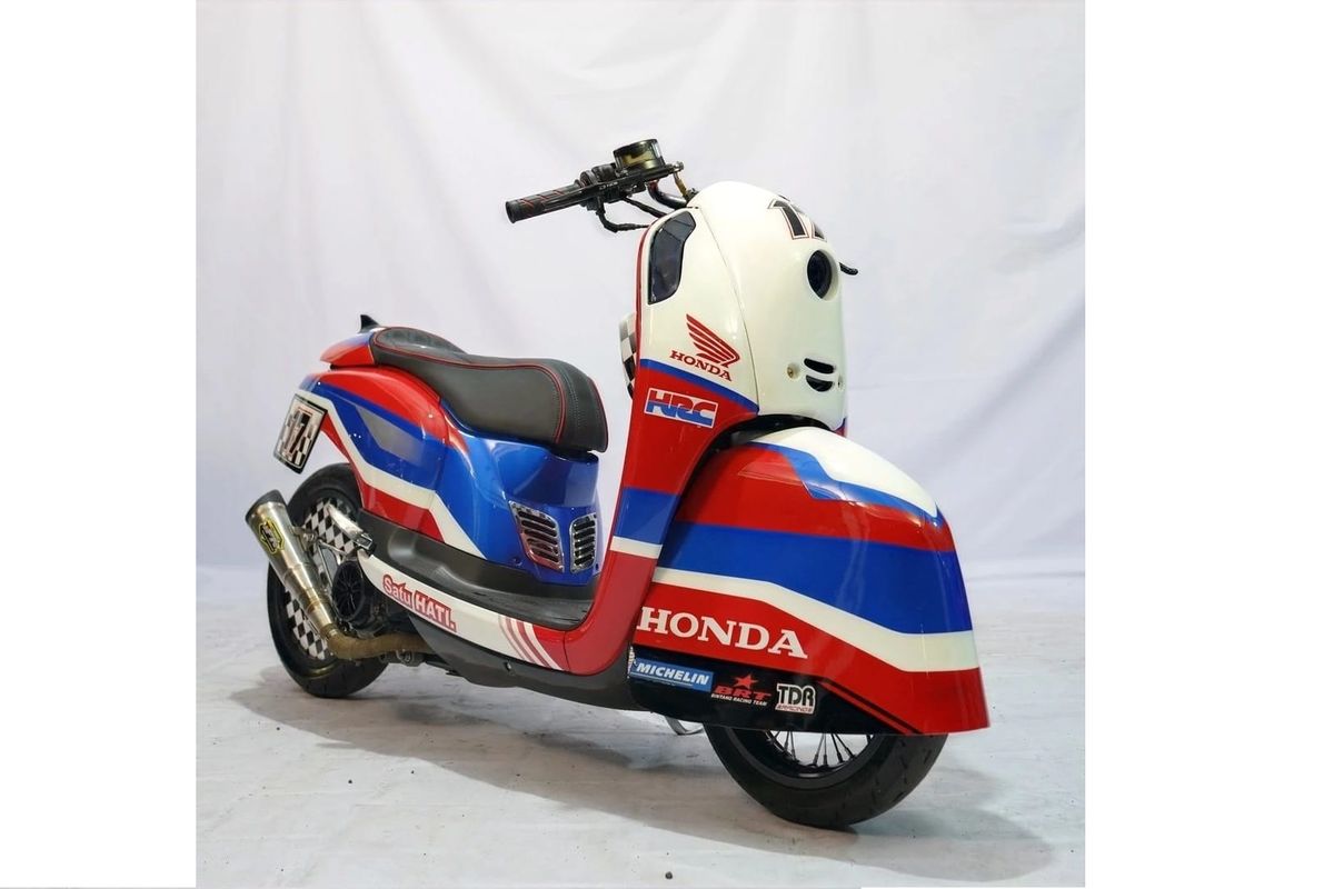 Honda Scoopy Jet Darat menang Honda Modif Contest (HMC) 2021 kelas Matic & Cub Advance