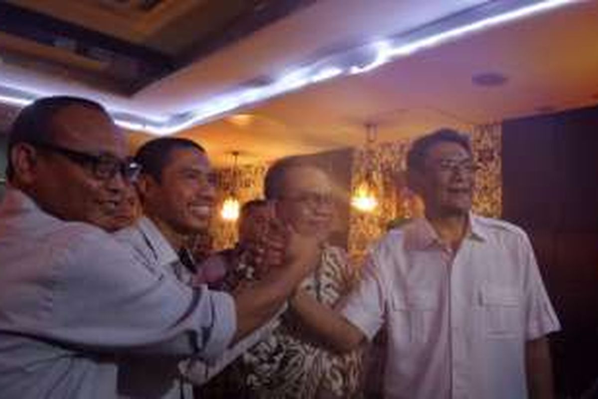 Ketua DPW PKS DKI Syakir Purnomo dan Ketua DPD Partai Gerindra Mohamad Taufik dalam penjajakan koalisi untuk Pilkada DKI 2017. 