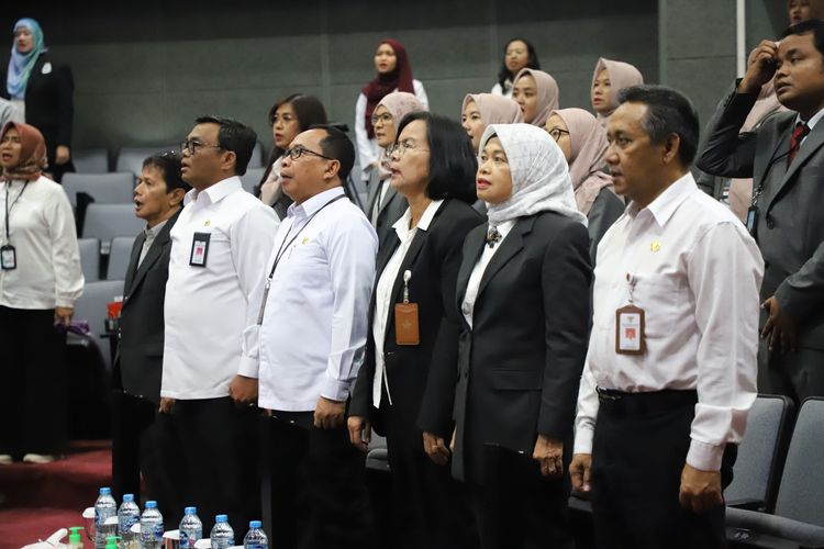 Perpusnas kembali menyelenggarakan Pemilihan Pustakawan Berprestasi Terbaik Tingkat Nasional 2024 yang dibuka oleh Sekretaris Utama Perpusnas, Joko Santoso, pada Senin (24/6/2024).