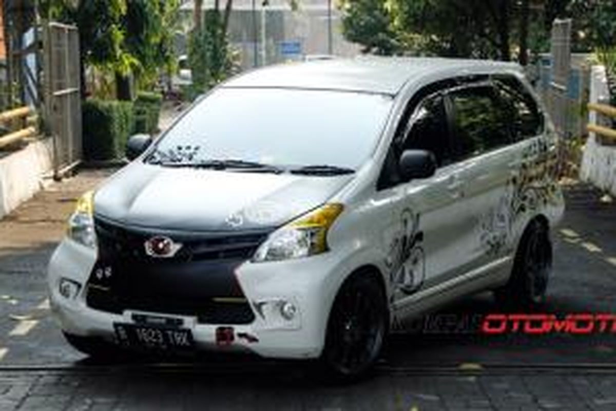 Toyota Avanza yang dimodifikasi menurut kemauan anak, terutama di bagian interior.