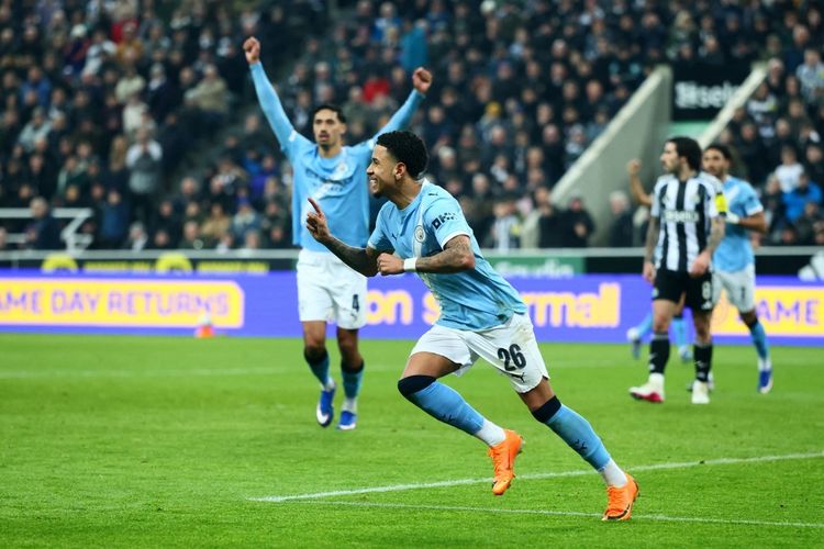 Savinho Absen Latihan Man City, Isyarat Transfer ke Tottenham?