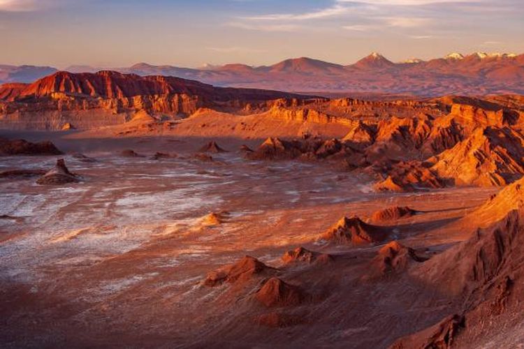 Gurun Atacama, Chile yang termasuk jenis gurun pesisir.