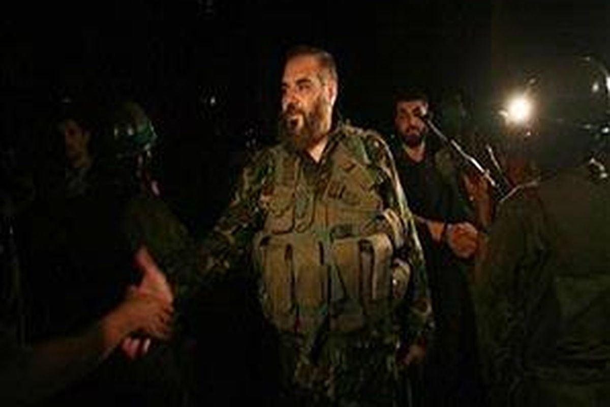 Tokoh Hamas Nizar Rayan menemui para milisi pada 14 September 2007 lalu. Nizar tewas dalam serangan Israel, Kamis (1/1).