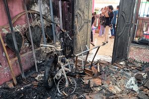 Penampakan SPBE Cimuning Bekasi Usai Kebakaran: Porak-Poranda, Ada Motor Hangus