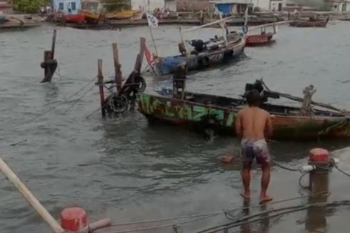 Ratusan Nelayan di Semarang Tak Bisa Melaut karena Gelombang Tinggi, Hadi: Kami Cari Kerja Sampingan