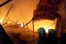 Kebakaran Bengkel Knalpot dan Kios di Pasar Minggu Diduga akibat Orang Bakar Sampah