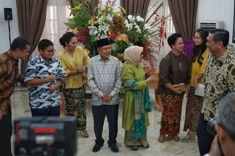 Wakil Presiden Jusuf Kalla menggelar halalbihalal di rumah dinasnya, Jalan Diponegoro, Menteng Jakarta Pusat, Jumat (15/6/2018).