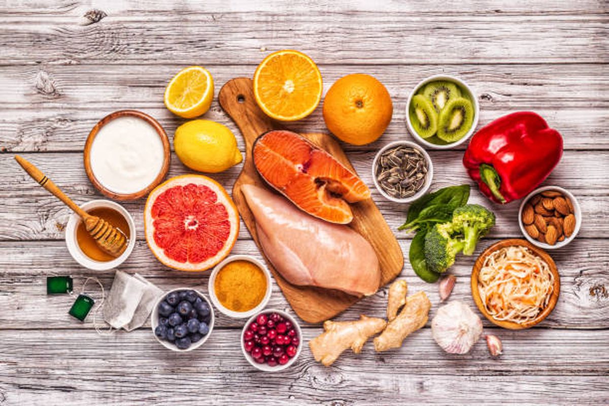 10 Jenis Makanan yang Meningkatkan Sistem Imun Tubuh