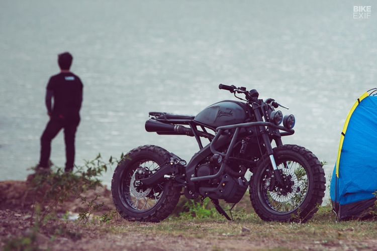 Motor custom Yamaha XSR155 bergaya scrambler garapan K-Speed