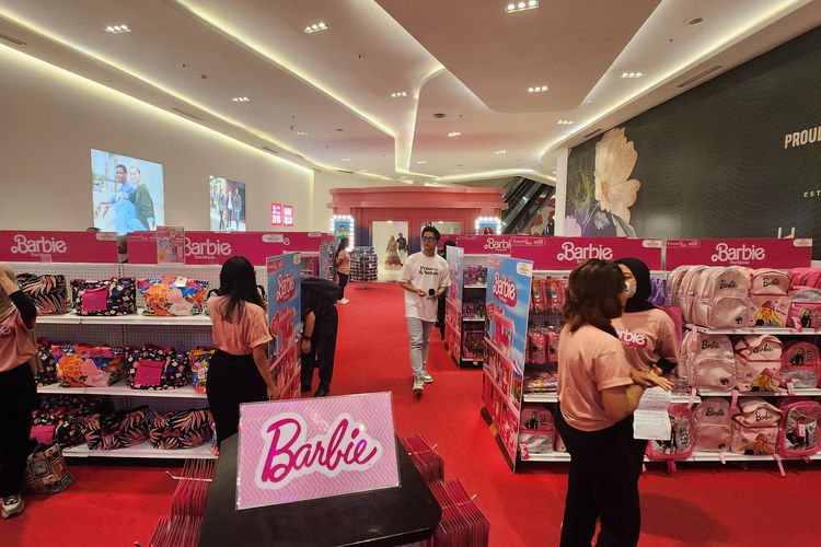 Area ritel Barbie Dream House Playground di Neo Soho Mall, Jakarta Barat, Selasa (18/7/2023).