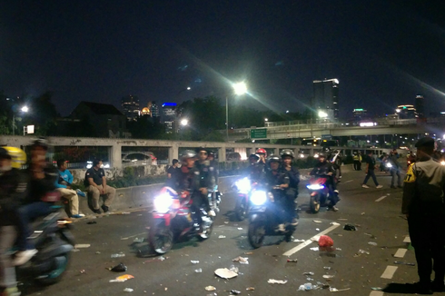 Demo Buruh di Depan DPR/MPR RI Selesai, Jalan Gatot Subroto Kembali Dibuka