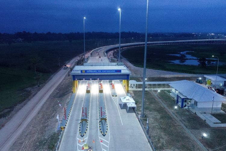 Gerbang Tol Kayu Agung di Ruas Tol pematang Panggang-Kayu Agung