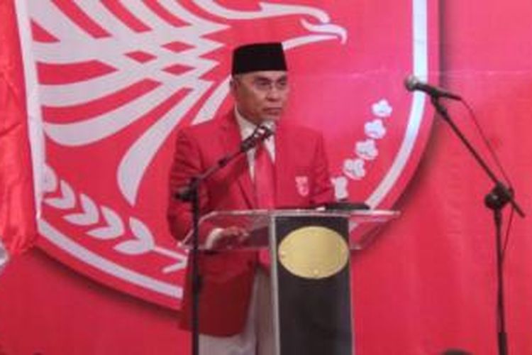 Isran Noor, saat membuka Kongres Luar Biasa Partai Keadilan dan Persatuan Indonesia (PKPI) , di Hotel Sahid, Jakarta, Kamis (20/8/2015).