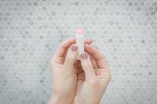 Kandungan Lip Balm dan Berbagai Macam Kegunaannya 