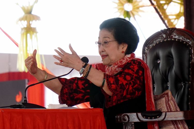 Megawati Prihatin dengan Cara Aparat Tangani Demonstrasi Mahasiswa: Mana Polisi, Panggil Sini!